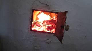 Снова топлю подовую печь