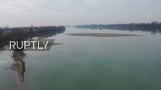 Italy: Drone footage captures drought-induced sandbanks in Po River