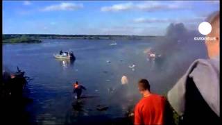 Top Russian ice hockey team dies in plane crash