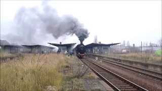 Lokomotive Baureihe 52 im Bahnhof Zeitz (Full-HD)
