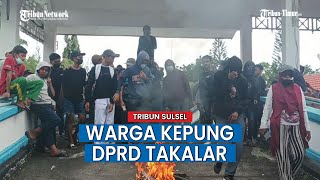 Ratusan Warga Demo di DPRD Takalar Tuntut Penundaan Pilkades