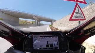 VOL.2 Yamaha R1 Top Speed in a Tunnel 299km/h
