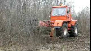 Кусторез "Berti" на базе трактора ХТА-200-02 "Слобожанец"
