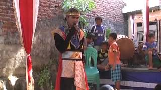 ATRAKSI SINGA DANGDUT CAMPUR SARI GELORA MUDA TAMBI