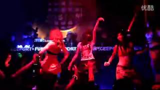 big ass  and plump  breast： Taiwan club sexy hot dance 6