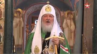 Патриарх Кирилл призвал помолиться о людях, отмечавших Хеллоуин
