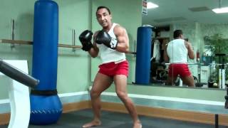 KWANDO/BOXING con Octavio y como realizarlos en un Clase Aerobica sin que te LASTIMES.