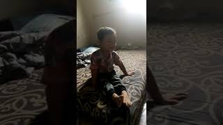 5 little monkey jumping on the bed