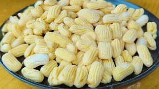 【小穎美食】麵粉學會這樣做，連吃3天都不夠，勁道爽滑，比手擀麵還香！