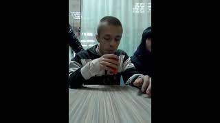 Парень, окруженный "нацистами", не побоялся высказать свое мнение! (18+)