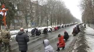 Как украинские нацисты ОУН хоронят своих боевиков, погибших на Донбассе. Краматорск.