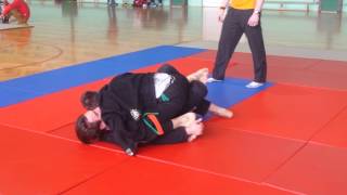 Kosiorek Dawid BJJ -80kg białe pasy 1 walka part 2 Sadlinek 18-04-2015