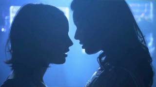 Nina & Lisa Nina's Heavenly Delights Lesbian Kiss Love Scene