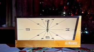 Часы с боем Весна