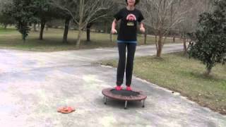 Belbooks: 3 min. miracle in trampoline with Irina Bjørnø