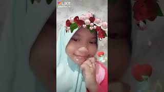 Like eva anastasia adek berjilbab biru