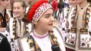 Флешмоб "Вишиванка" м. Рахів, 17.10.2013