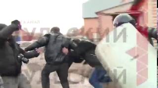 Цыгане против ОМОНа!