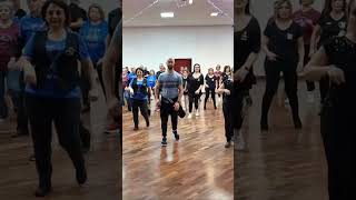 BACIAMI E BALLAMI || AMICI 22 || BALLI DI GRUPPO 2023 ||  Andrea Stella ||  Aaron || SHORTS ||