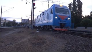 ЭП1М-495 с поездом №293 Мурманск — Анапа.