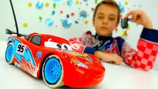 Делаем Тест-Драйв тачки Молния Маквин! Игры гонки.