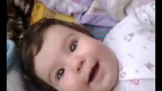 ЭТО ВЫ ЕЩЁ НЕ ВИДЕЛИ!!! Маленькая ЕМИЛИЯ  говорит"папа".