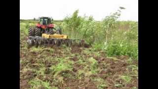 Офсетная дисковая борона SD1050 в связке с трактором Row-Crop