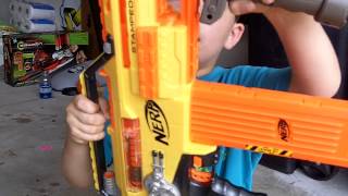 Nerf N-Strike Stampede Fully Automatic Machine Gun - Review and Shooting by Reagans Toy Review