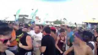 Flosstradamus Turns the Crowd to a Mosh pit (Live Mad Decent Block Party 2013 Brooklyn)