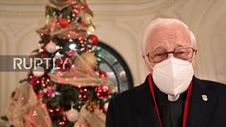 Spain: NGO holds Xmas supper for homeless people at Madrid's aristocratic Royal Casino