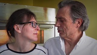 Зачем француз печет хлеб в белорусской деревне