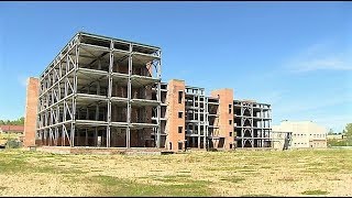Горноправдинская больница начнёт принимать пациентов в 2021 году