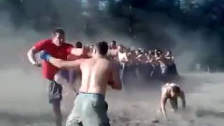 Scontri Tra Ultras del CSKA Kiev e Ultras della Dinamo Kiev. Ucraina.