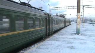 Электропоезд ЭР2Т-7154 станция Очаково