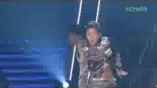 BoA - live perf. of My Name while she was sick