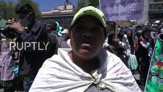 Bolivia: Hundreds of growers gather for massive chewing ritual in La Paz