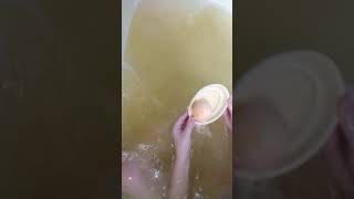 В ванной! Бомбочка из соли! Bathe in the bathroom.
