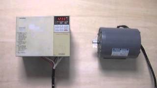 汎用VVVFインバータの駆動音　三菱  FR-A024-2.2K    (VFD Inverter Motor Control )