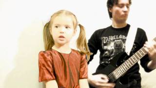 Маленькой елочке НЕ холодно зимой! (Metal version)