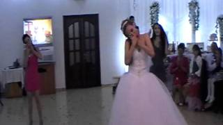 Танец невесты и ее подруг под песню Single ladies