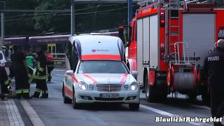 Einsatzfahrten Massenanfall von Verlezten (MANV) in Essen (Zusammenschnitt)