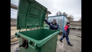 Первая партия из 3120 евроконтейнеров для мусора поступила в Волгоград