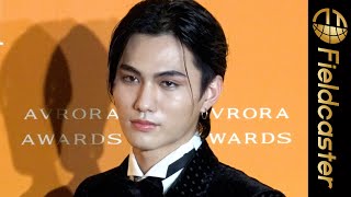 TikToker・大平修蔵、蝶ネクタイを合わせたスーツ姿で色気ダダ漏れ。「BVLGARI AVRORA AWARDS 2021」ゴールデンカーペットセレモニー #Shorts