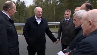 Лукашенко: На нас плюют и не считаются с нами! Президент инспектирует электробус МАЗ и др. новинки