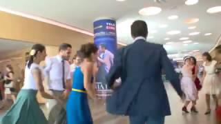 Flashmob La La Land - Cantando Estações