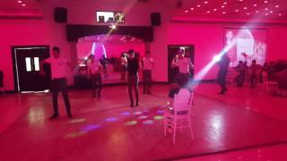 Chambelanes - EL MEJOR SORPRESA DE QUINCEAÑERA