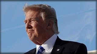 BREAKING: DONALD TRUMP LANDS IN MAR-A-LAGO FOR EASTER, BUT LOOK WHAT IS RIGHT BEHIND HIM
