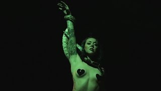 Jessica Will's Sexy Snake Dance - Tourettes Without Regrets