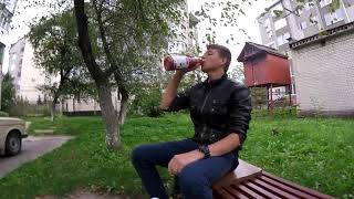 Обрыгался но выполнил задание. Выпил 3 литра сока за 4 минуты