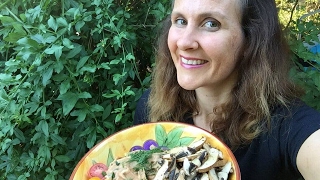 What I Eat In A Day:Raw Vegan 80/10/10